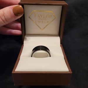 Men's Triton Wedding Band Size 8.5